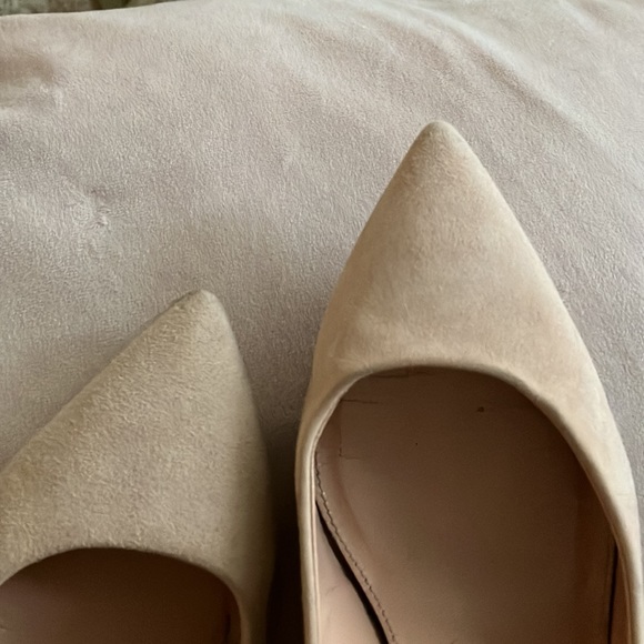 Pink suede heels - Picture 6 of 7